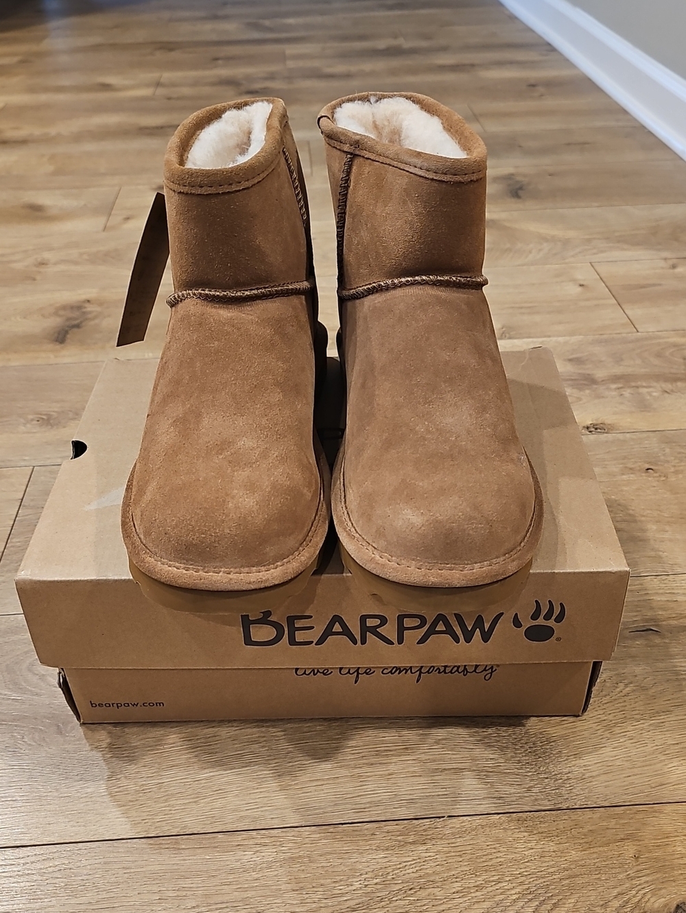 Bearpaw Alyssa Women's Suede Winter Boots